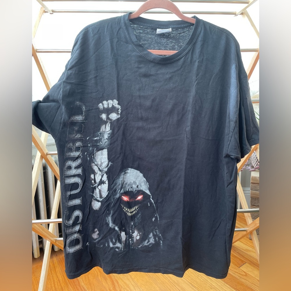 Disturbed black graphic t shirt XL